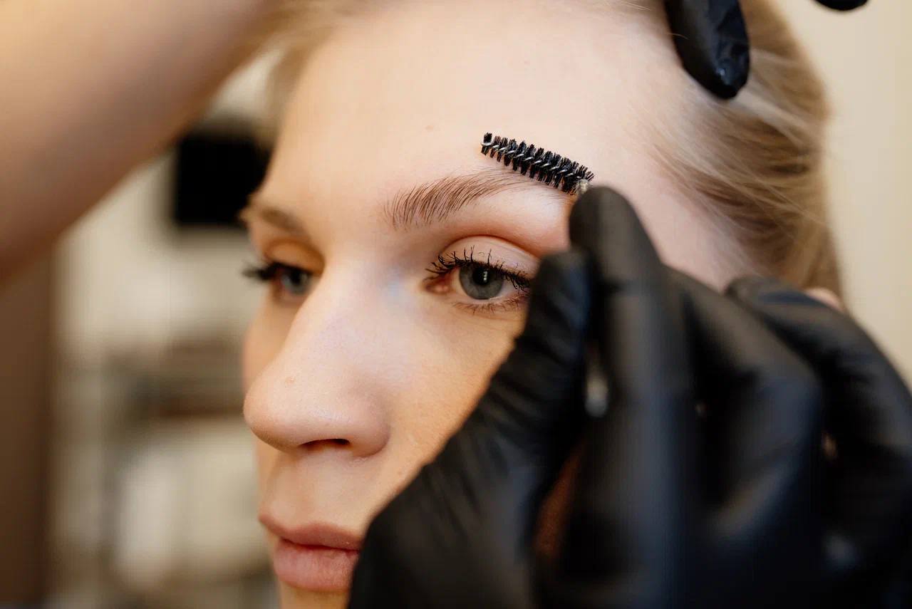 Брови и ресницы